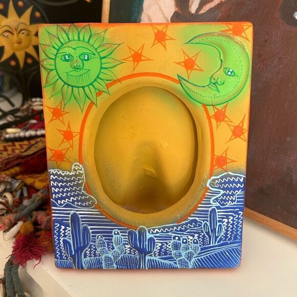 Vtg Mexican Folk Art Pottery Picture Frame Sun Moon Celestial Face Green Blue - Picture 6 of 16